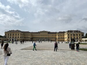 Schönbrunn außen